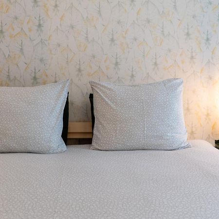 Renovated Feb25 Clerigos Cozy Balcony With Self Check In Leilighet Porto Eksteriør bilde