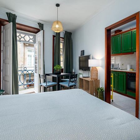Renovated Feb25 Clerigos Cozy Balcony With Self Check In Leilighet Porto Eksteriør bilde